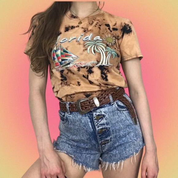 Y2K Florida Acid Wash Sailboat Black T-Shirt - Picture 1 of 7